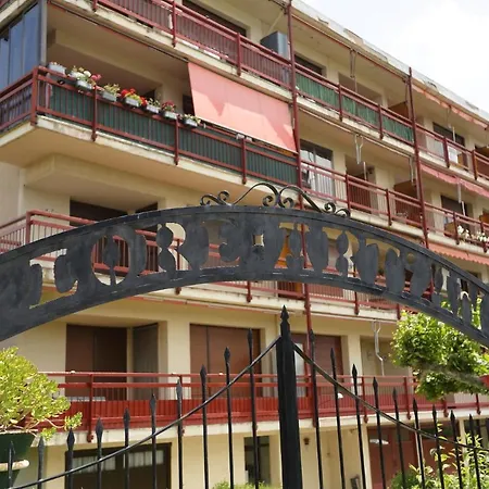 Appartamento Vivienda Turistica Lore Artian.