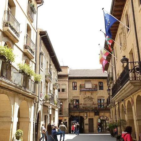 Apartament Vivienda Turistica Lore Artian. La Guardia