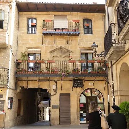 Appartement Vivienda Turistica Lore Artian. La Guardia