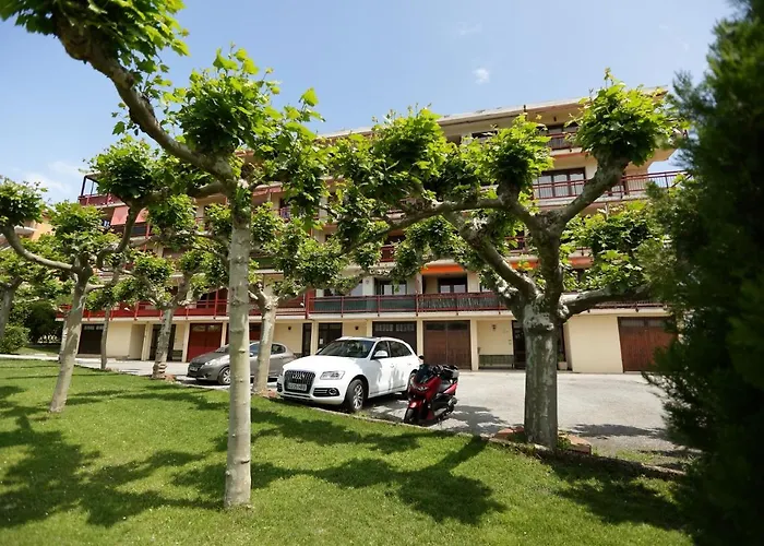 Apartment Vivienda Turistica Lore Artian. *