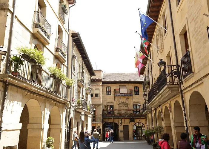 Apartment Vivienda Turistica Lore Artian. Laguardia